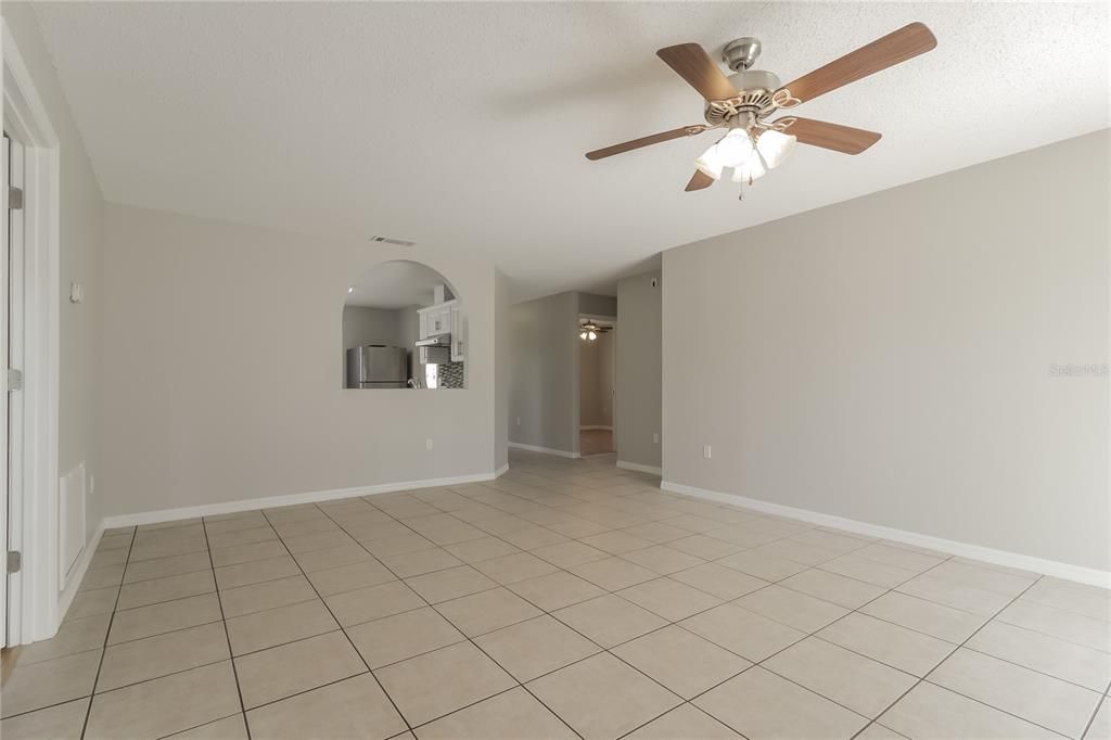 For Rent: $2,030 (3 beds, 2 baths, 1233 Square Feet)