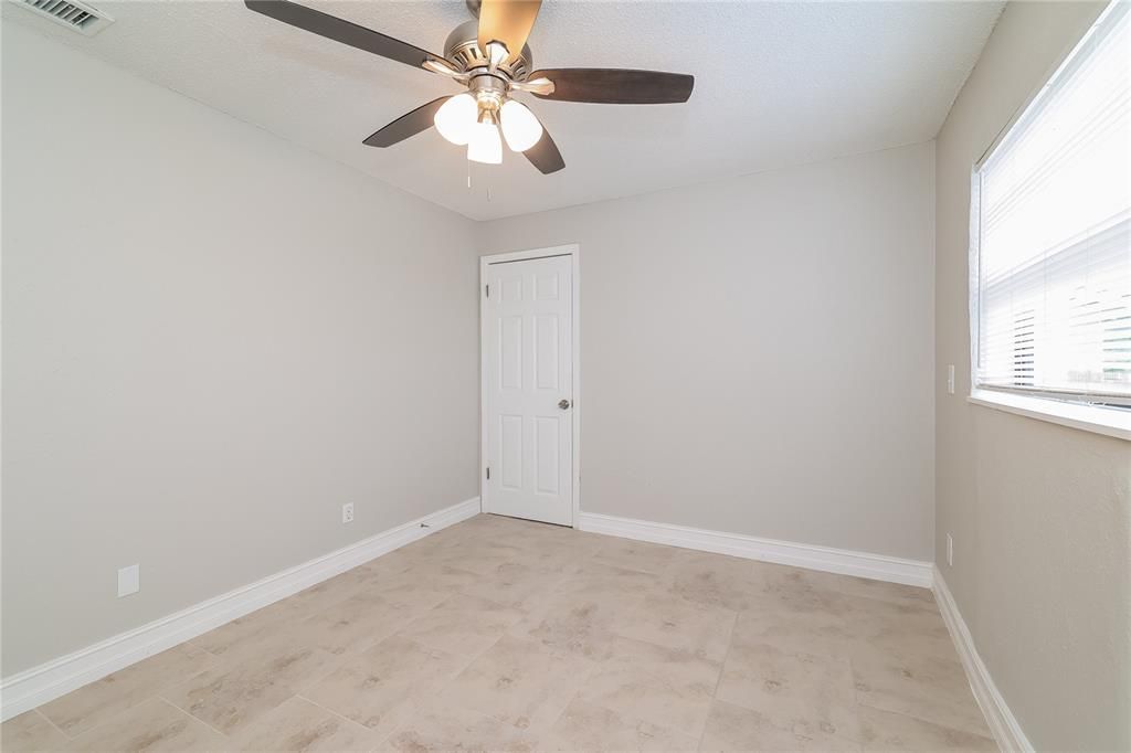 For Rent: $2,190 (3 beds, 2 baths, 1320 Square Feet)