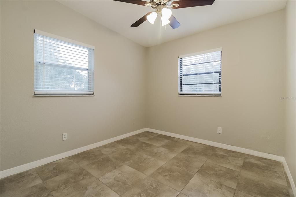 For Rent: $2,025 (3 beds, 1 baths, 1386 Square Feet)