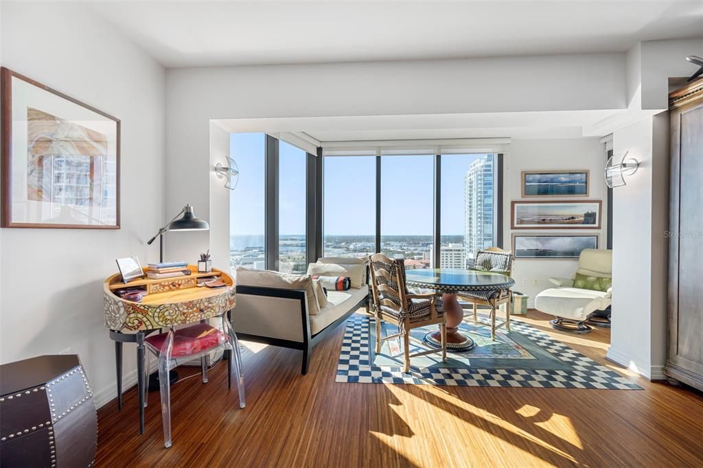 For Sale: $675,000 (1 beds, 1 baths, 1146 Square Feet)