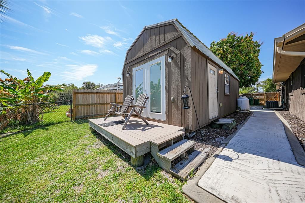 For Sale: $649,800 (4 beds, 2 baths, 2144 Square Feet)