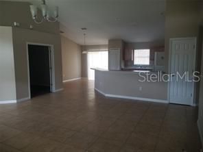 For Rent: $1,800 (3 beds, 2 baths, 1870 Square Feet)