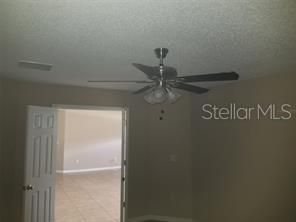 For Rent: $1,800 (3 beds, 2 baths, 1870 Square Feet)