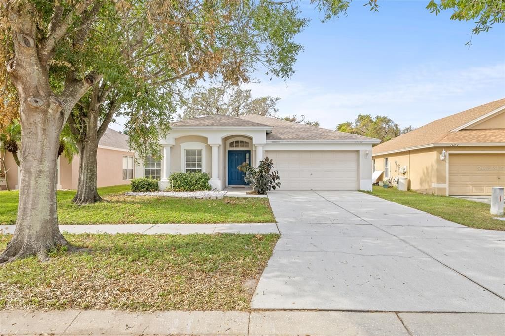 Active With Contract: $325,000 (3 beds, 2 baths, 1525 Square Feet)