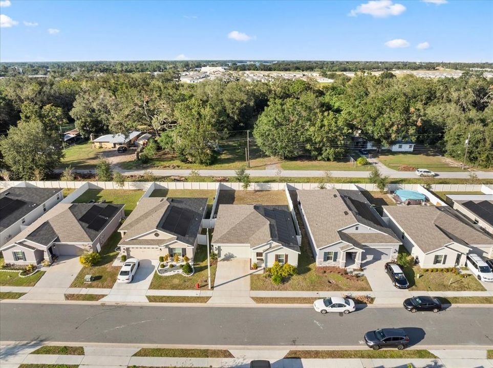 For Sale: $299,000 (3 beds, 2 baths, 1560 Square Feet)