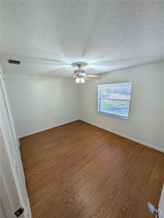 For Rent: $1,595 (2 beds, 1 baths, 800 Square Feet)