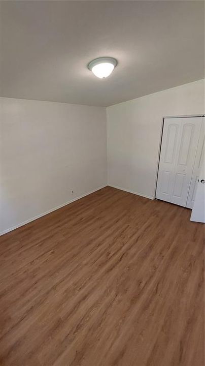 For Rent: $2,100 (3 beds, 2 baths, 1268 Square Feet)