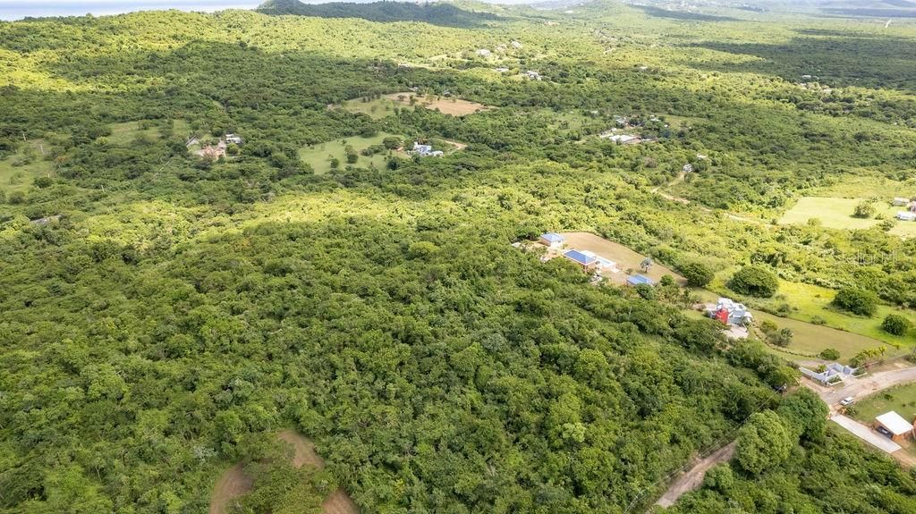 На продажу: $375,000 (5.90 acres)