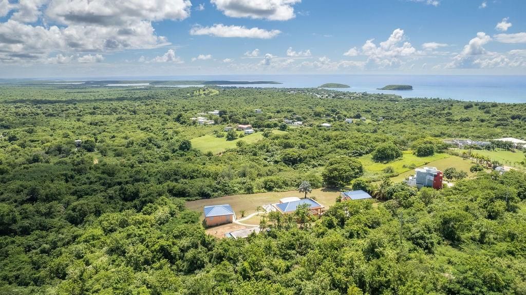 На продажу: $375,000 (5.90 acres)