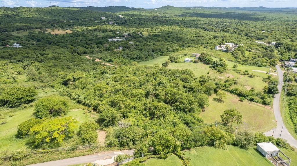 На продажу: $375,000 (5.90 acres)