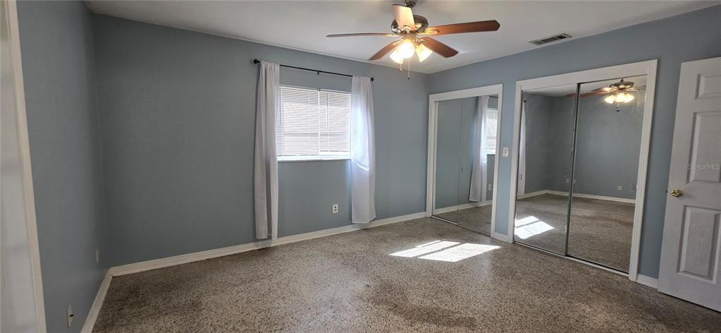 For Rent: $1,995 (3 beds, 2 baths, 1555 Square Feet)