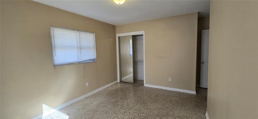 For Rent: $1,995 (3 beds, 2 baths, 1555 Square Feet)