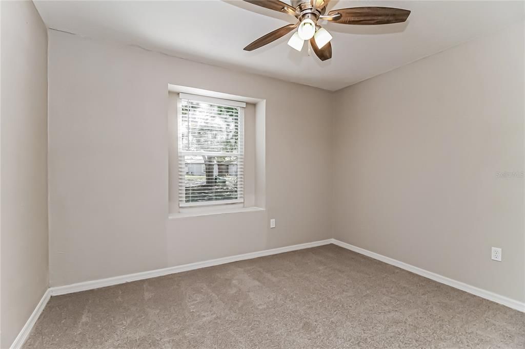 For Rent: $2,095 (3 beds, 2 baths, 1496 Square Feet)