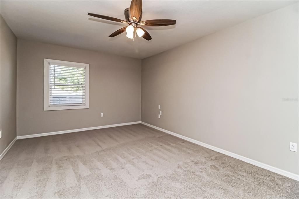 For Rent: $2,095 (3 beds, 2 baths, 1496 Square Feet)