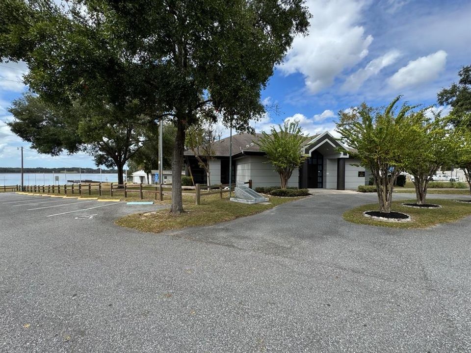 Rainbow Lakes Estates Club Area on Lake Bonable