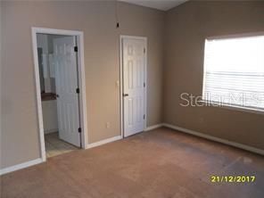 Master Room / Walk In Closet