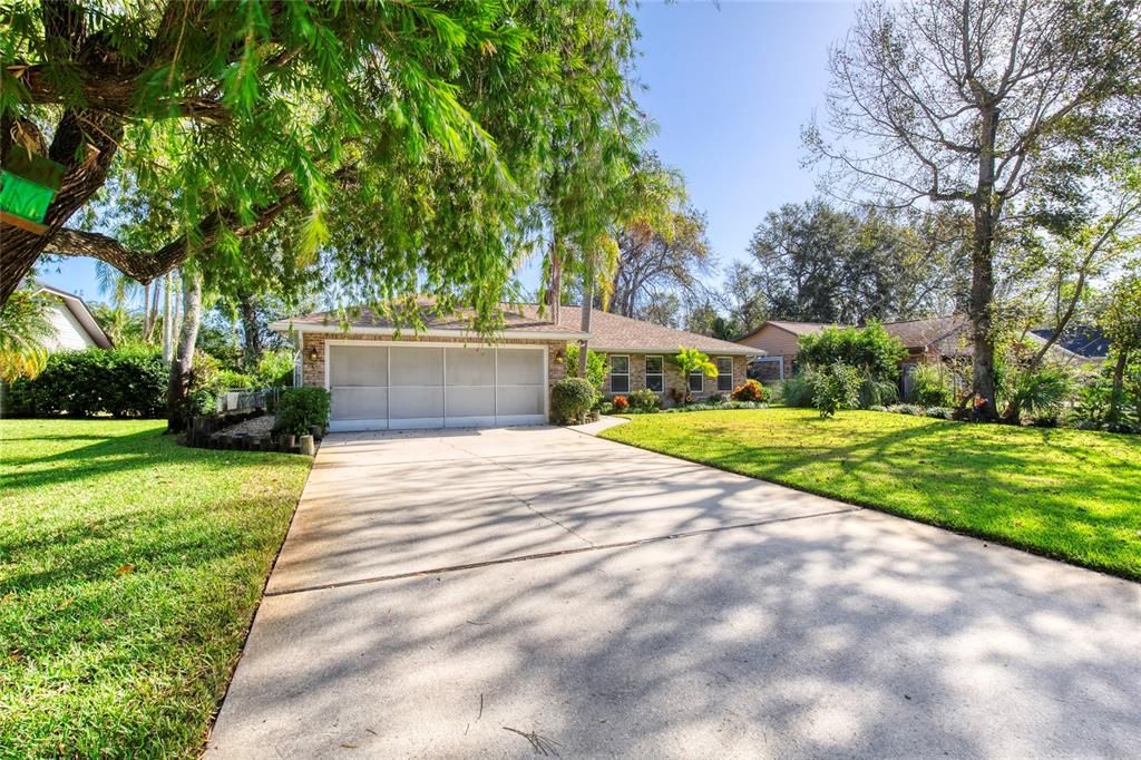 For Sale: $480,000 (3 beds, 2 baths, 2176 Square Feet)