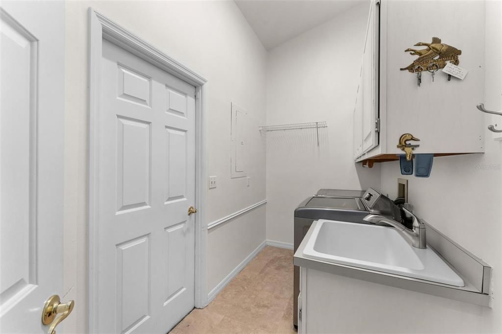 Spacious laundry room