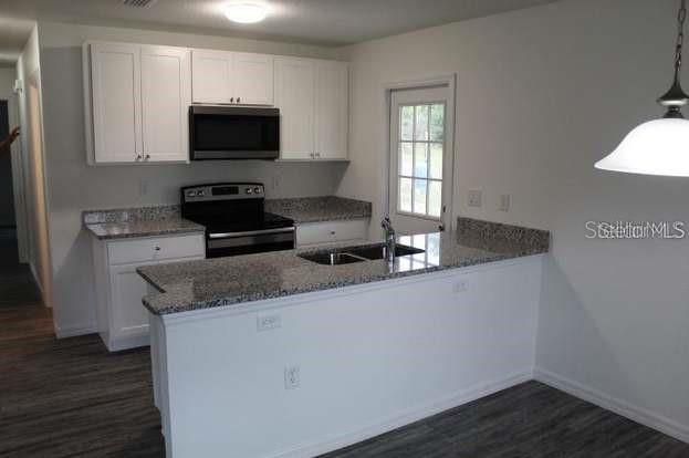 For Rent: $1,650 (3 beds, 2 baths, 1066 Square Feet)