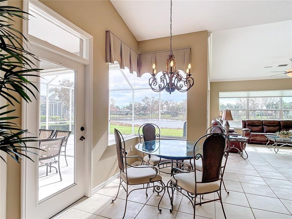 Breakfast nook with aquarium window