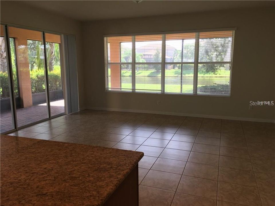 For Rent: $3,500 (4 beds, 3 baths, 2616 Square Feet)