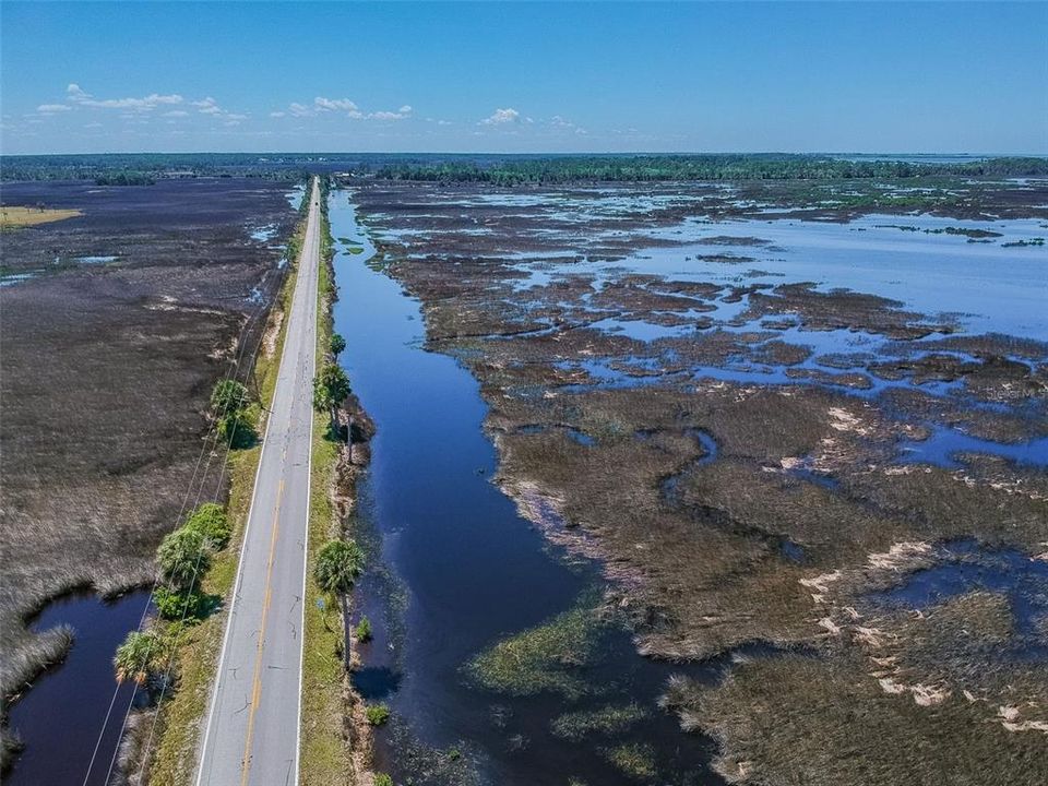 На продажу: $220,000 (0.17 acres)