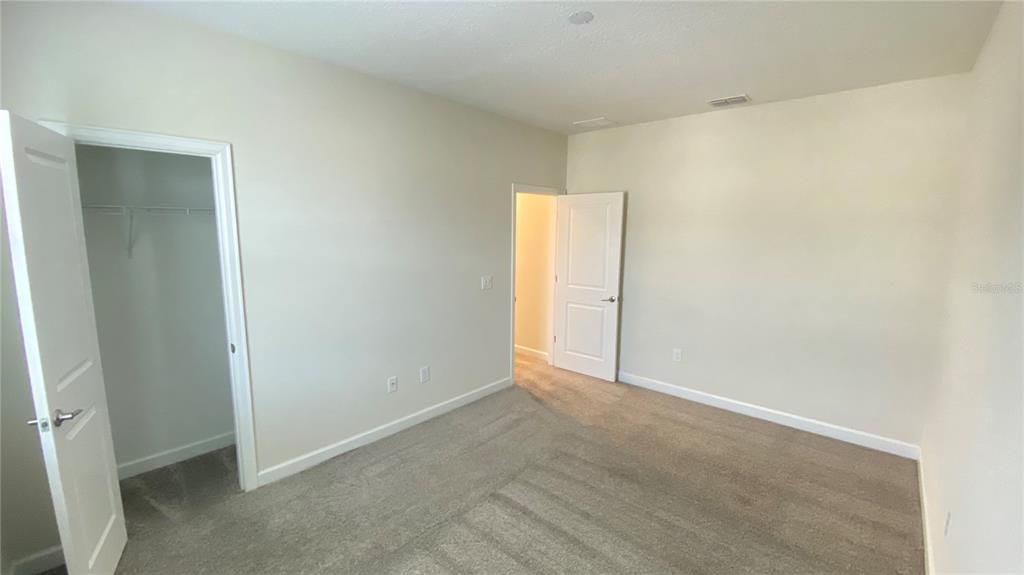 For Rent: $2,495 (3 beds, 2 baths, 1863 Square Feet)