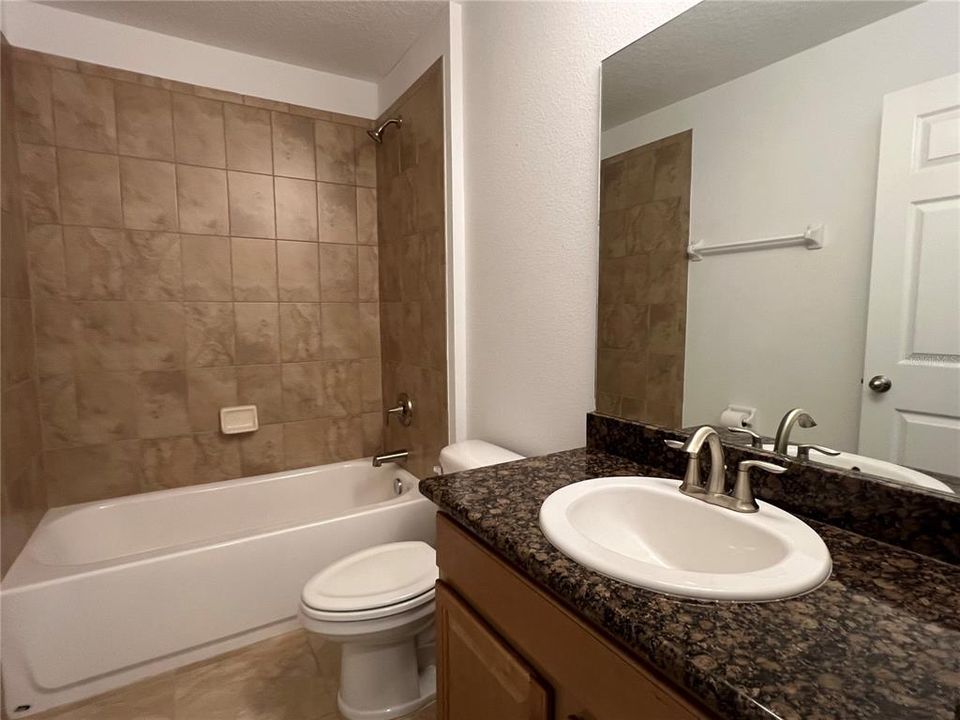 For Rent: $1,750 (3 beds, 2 baths, 1212.5 Square Feet)