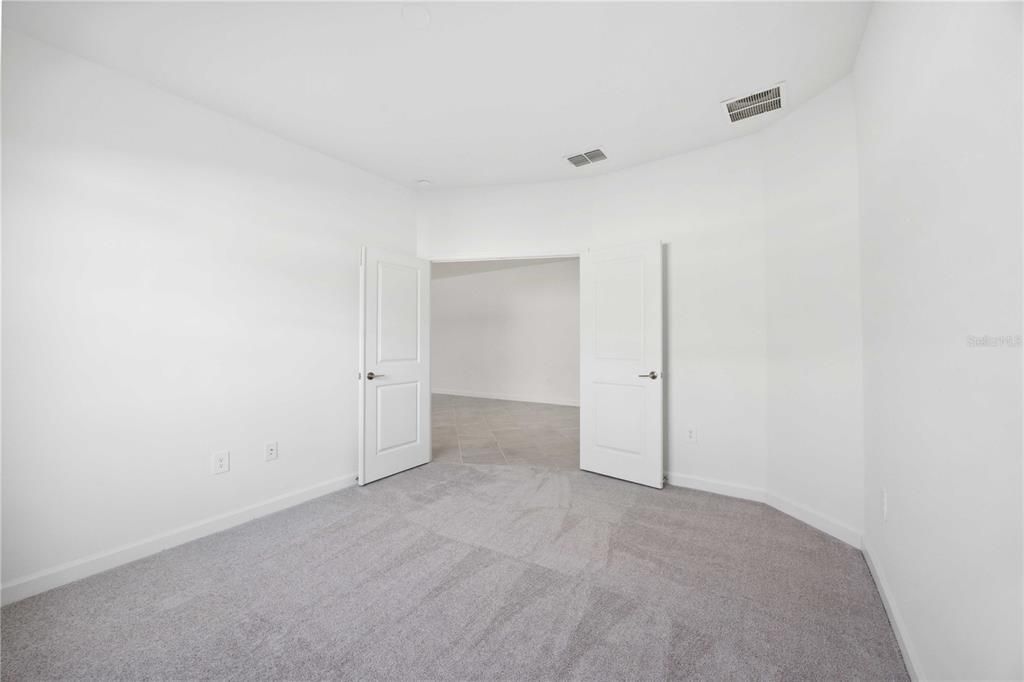 For Rent: $3,000 (2 beds, 2 baths, 1565 Square Feet)