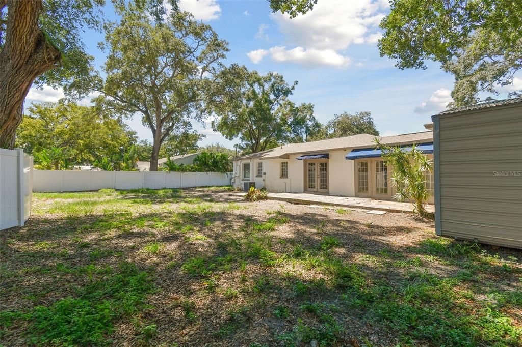 For Sale: $860,000 (4 beds, 2 baths, 1700 Square Feet)