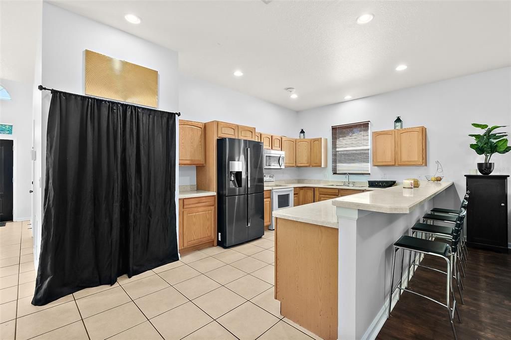 For Sale: $309,900 (4 beds, 2 baths, 2125 Square Feet)