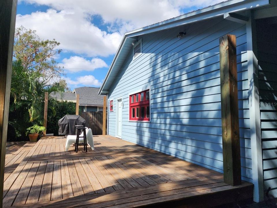 Backyard party deck