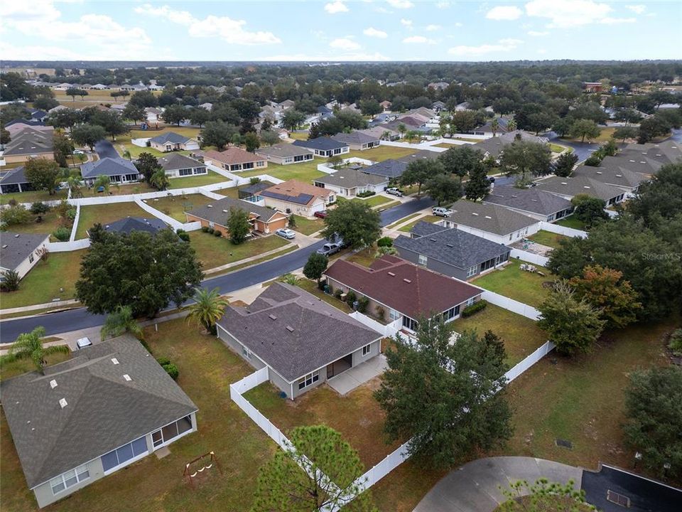 For Sale: $300,000 (3 beds, 2 baths, 1854 Square Feet)