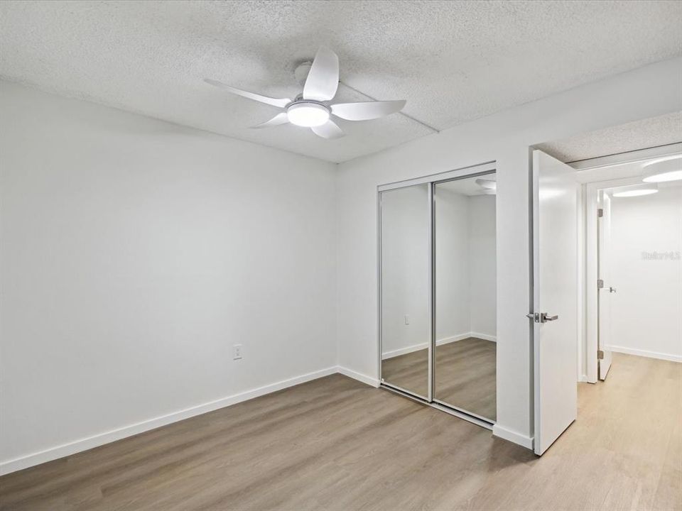 2nd bedroom