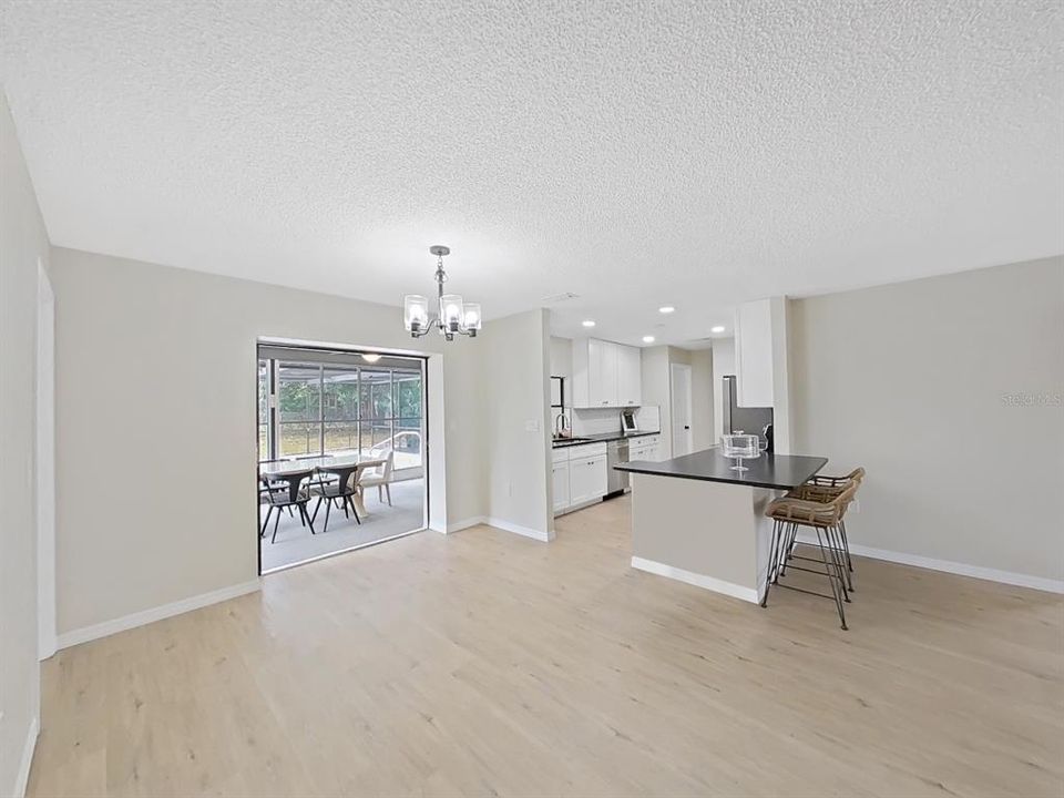 For Sale: $349,900 (3 beds, 2 baths, 1566 Square Feet)