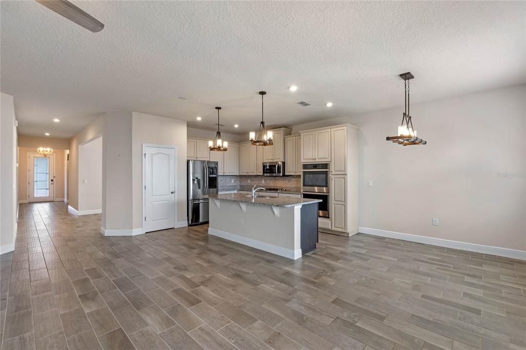 Double Ovens and Stainless Steel Appliances.