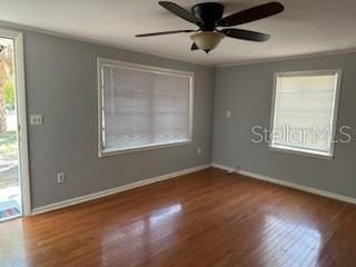 For Rent: $2,200 (2 beds, 1 baths, 840 Square Feet)