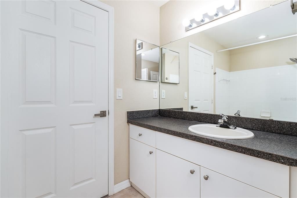 For Sale: $224,900 (2 beds, 2 baths, 1248 Square Feet)