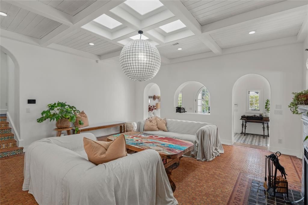 Active With Contract: $1,595,000 (4 beds, 4 baths, 4017 Square Feet)