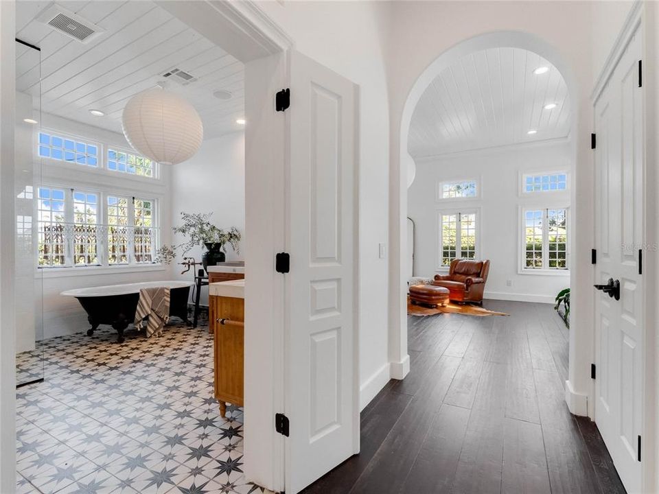 Active With Contract: $1,595,000 (4 beds, 4 baths, 4017 Square Feet)