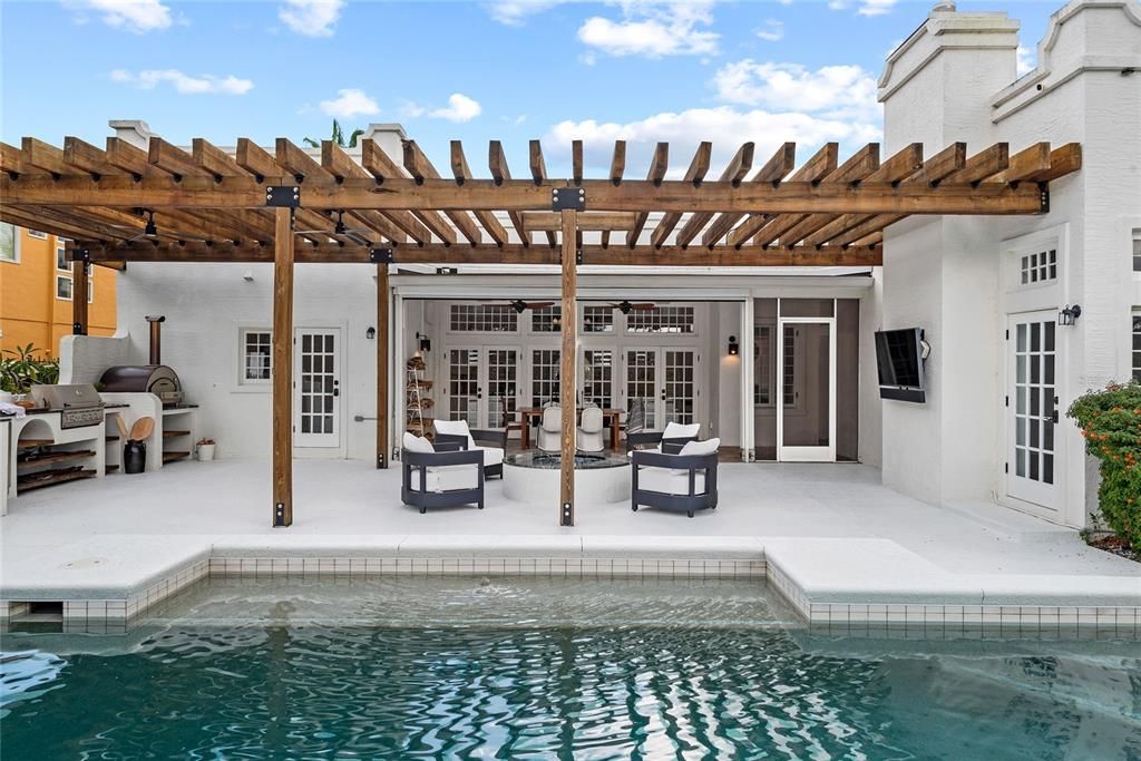 Active With Contract: $1,595,000 (4 beds, 4 baths, 4017 Square Feet)