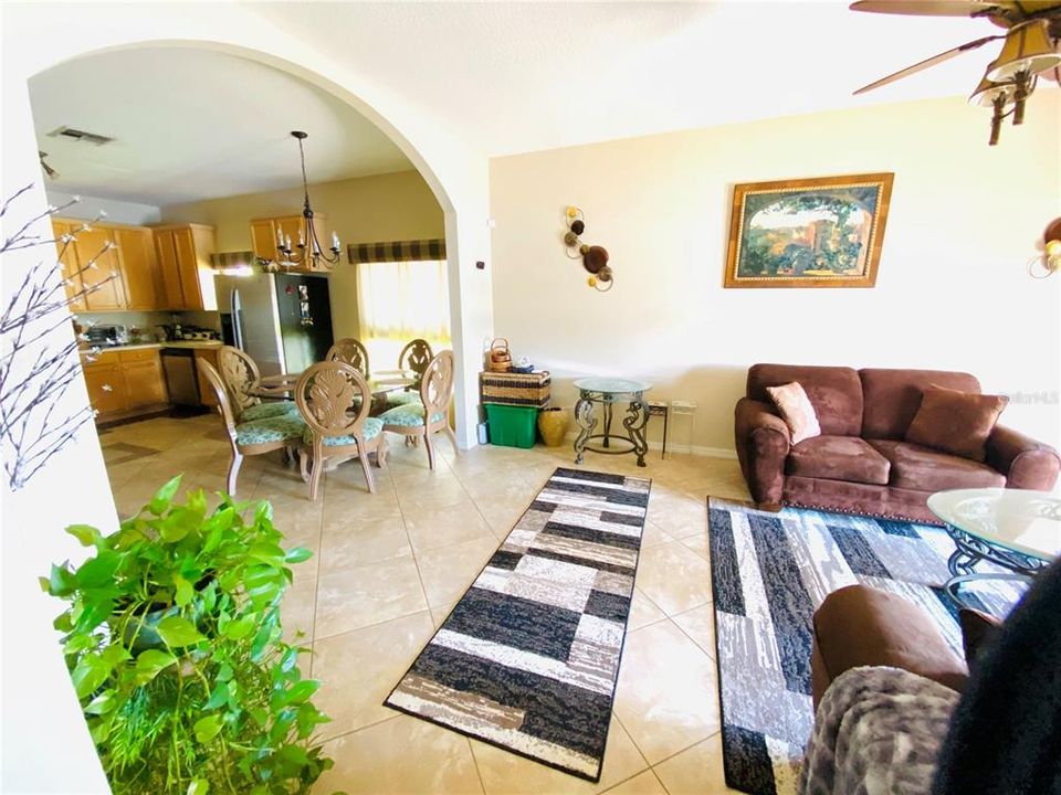 For Sale: $469,900 (3 beds, 2 baths, 2135 Square Feet)