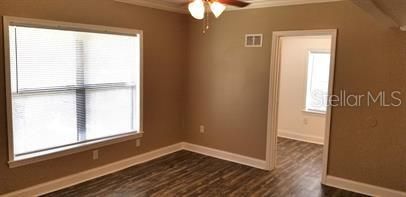 For Rent: $1,550 (2 beds, 1 baths, 900 Square Feet)