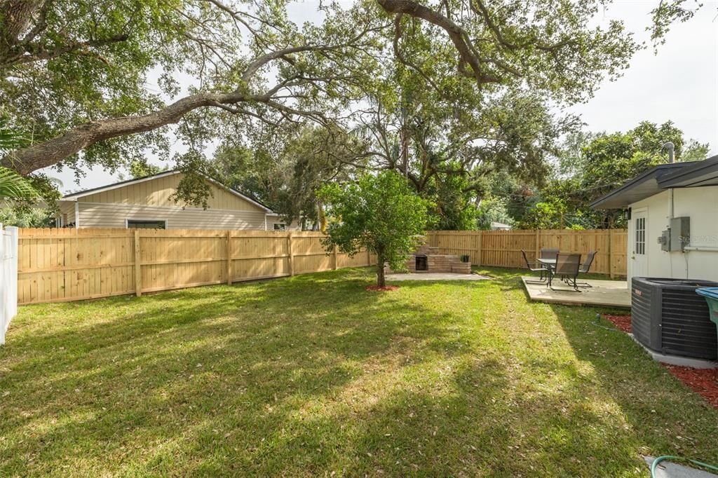 For Sale: $457,500 (3 beds, 2 baths, 1323 Square Feet)