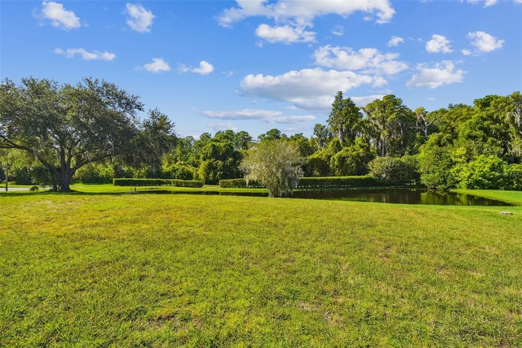 For Sale: $1,199,000 (1.05 acres)