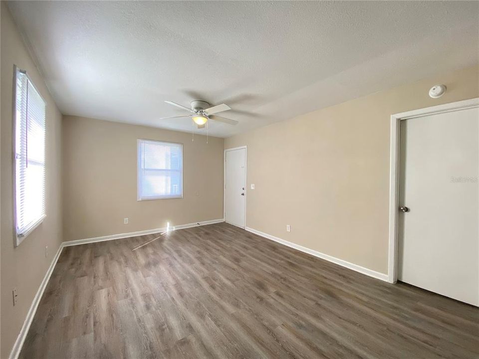 For Rent: $1,145 (1 beds, 1 baths, 588 Square Feet)