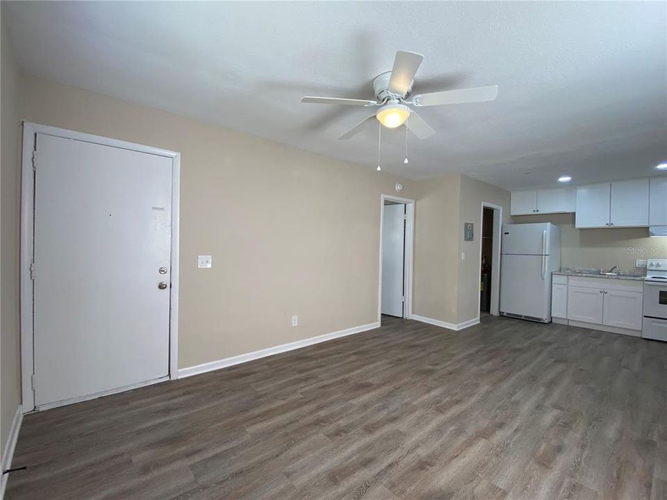 For Rent: $1,145 (1 beds, 1 baths, 588 Square Feet)