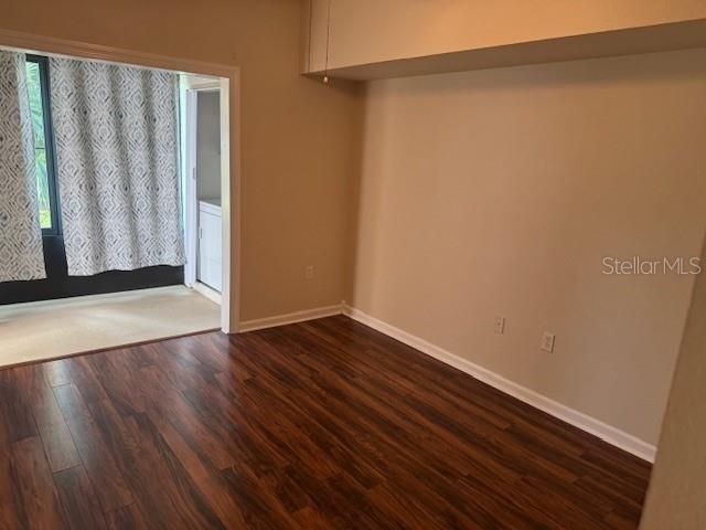 For Sale: $228,900 (2 beds, 2 baths, 1045 Square Feet)