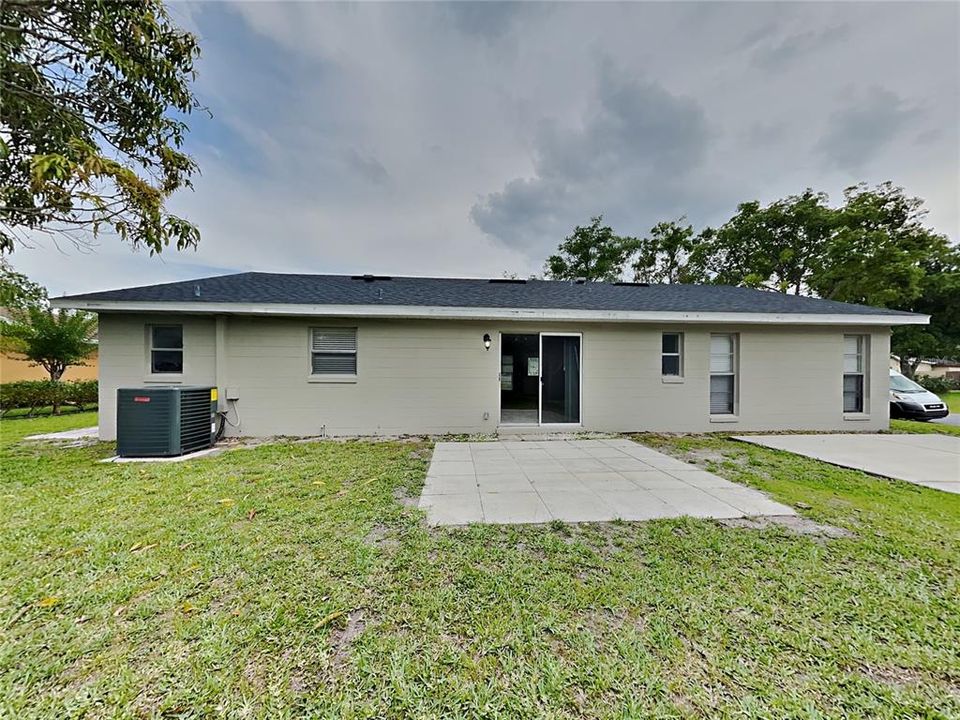 For Rent: $2,149 (4 beds, 2 baths, 1789 Square Feet)