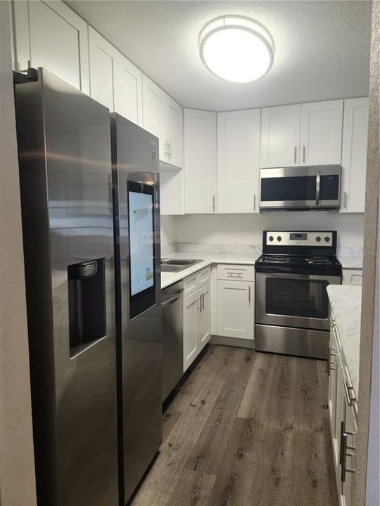 For Rent: $1,950 (3 beds, 2 baths, 1172 Square Feet)